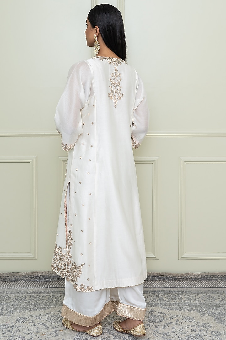 Daisy Ivory Gota Embroidered Kurta Set by Sheetal Batra at Pernia's Pop Up Shop