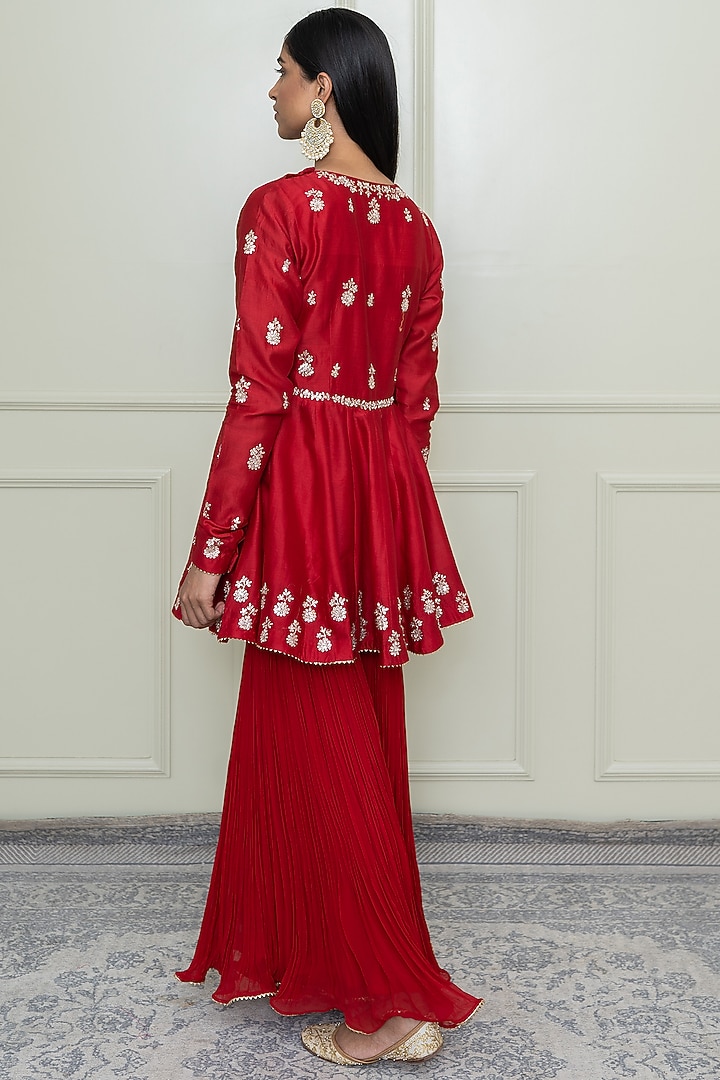 Scarlet Red Georgette Gharara Set by Sheetal Batra at Pernia's Pop Up Shop