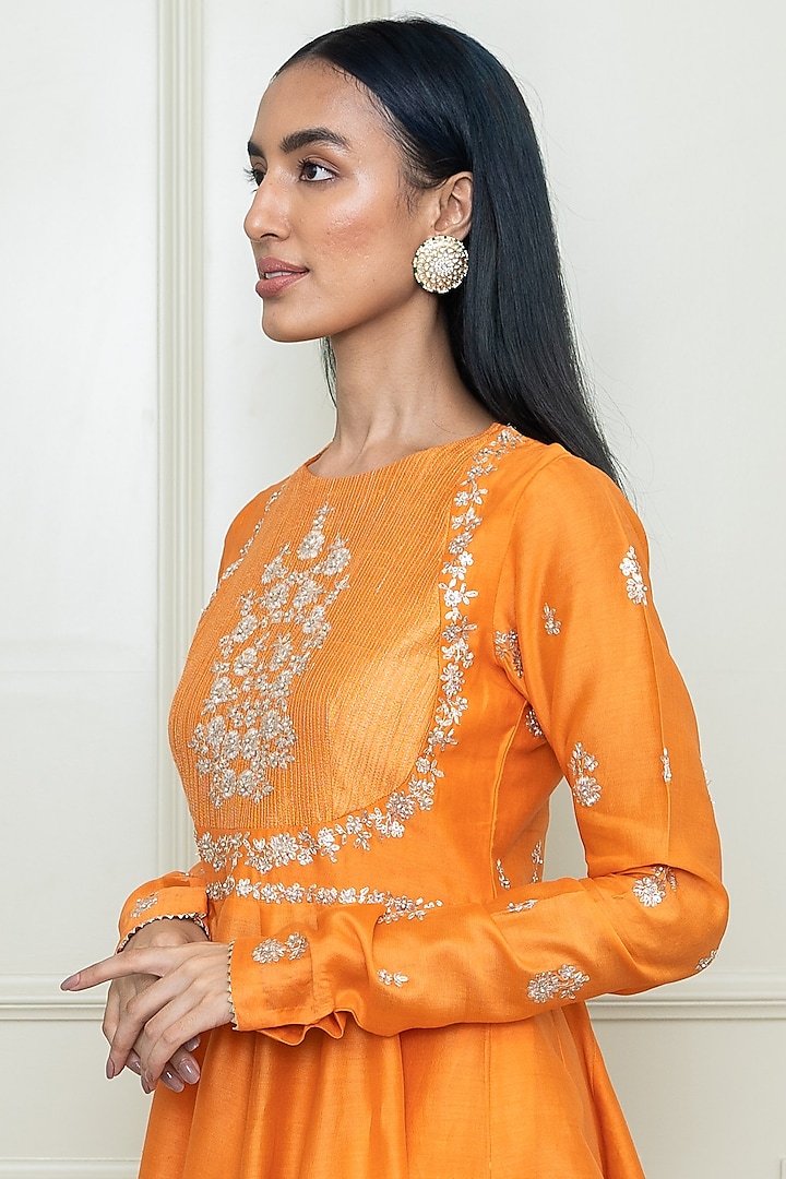Pumpkin Orange Georgette Gharara Set by Sheetal Batra at Pernia's Pop Up Shop