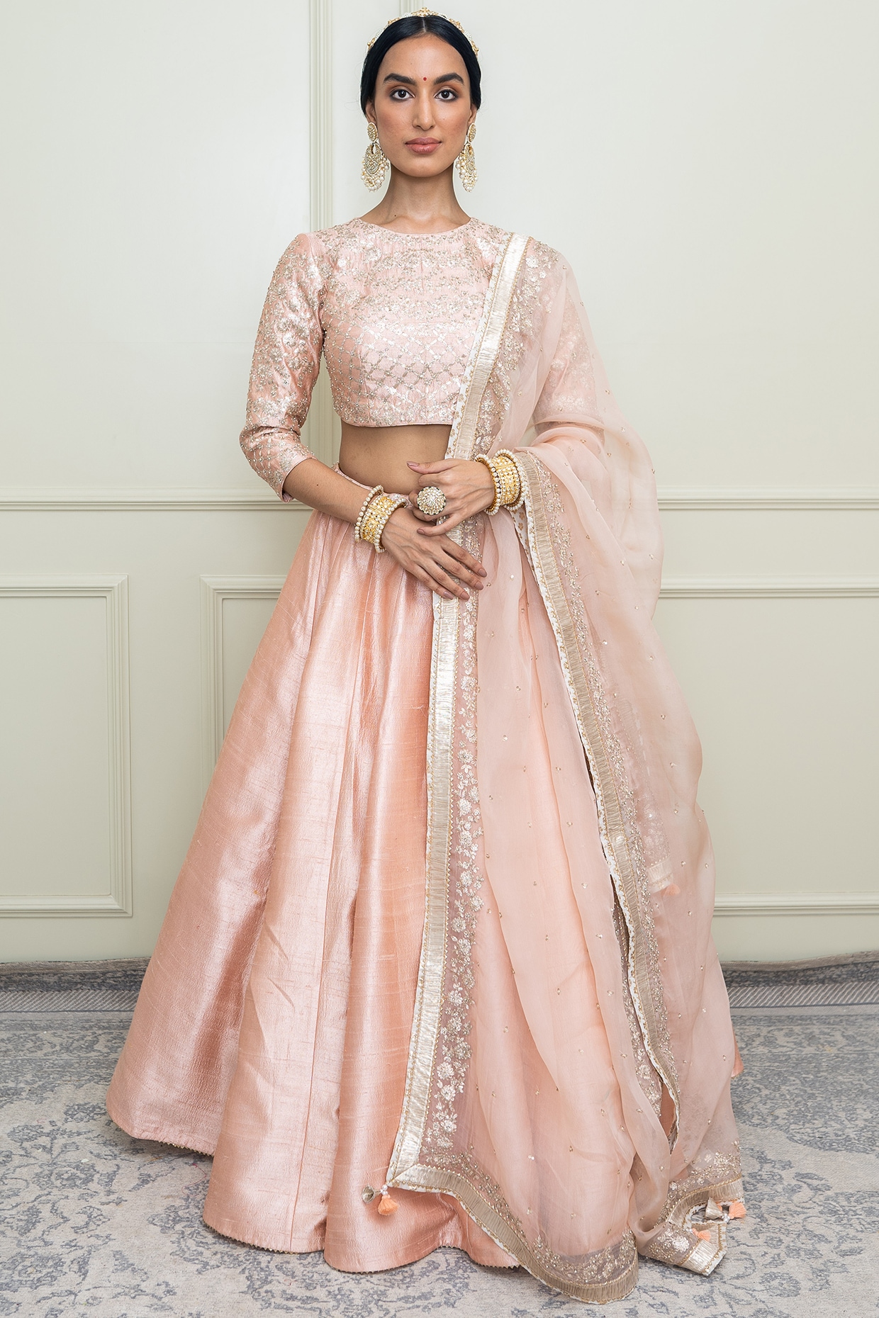 Kashmiri deals bridal lehengas