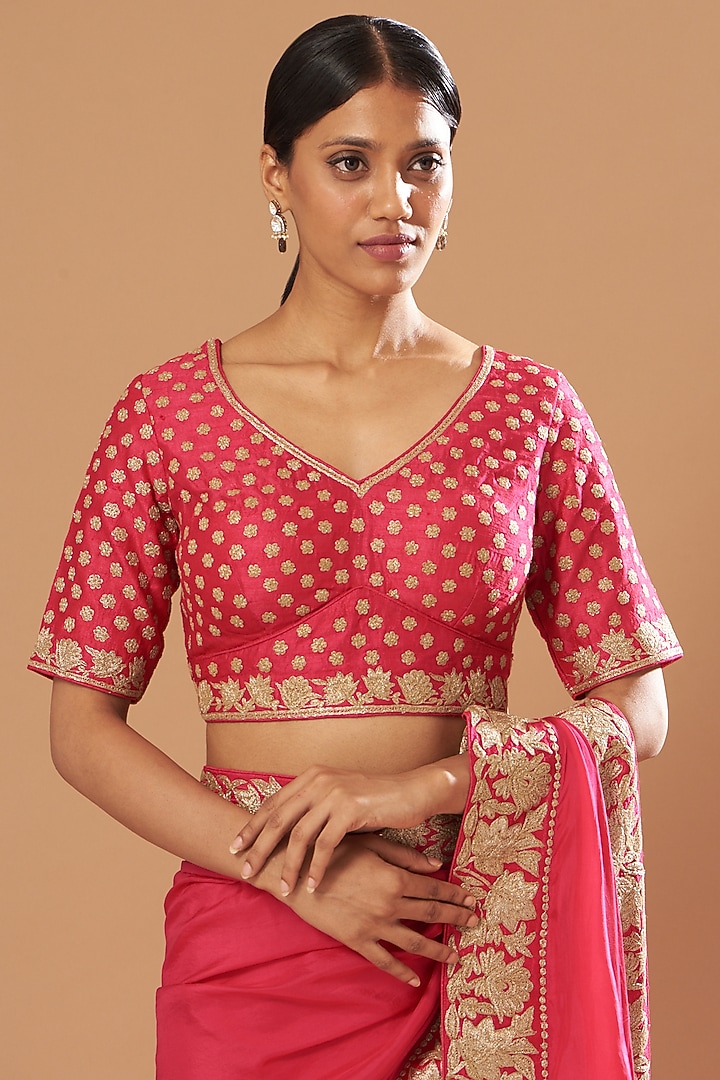 Fuchsia Pure Silk Embroidered Wedding Saree Set by Sheetal Batra at Pernia's Pop Up Shop