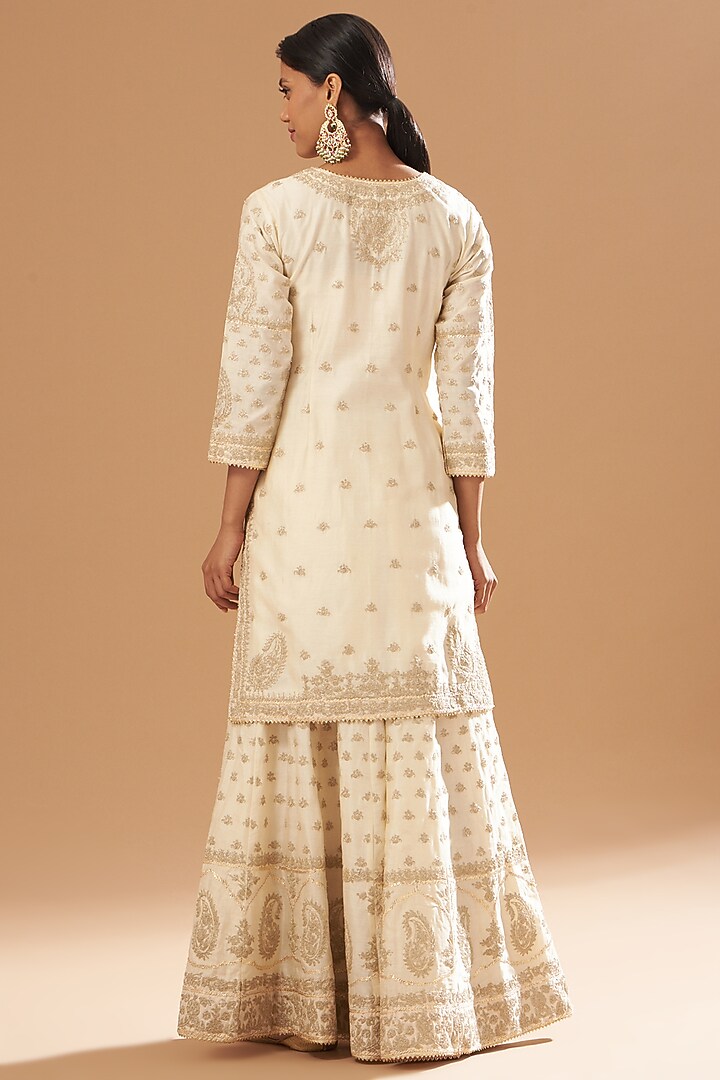 White Gharara Set In Chanderi Silk by Sheetal Batra at Pernia's Pop Up Shop