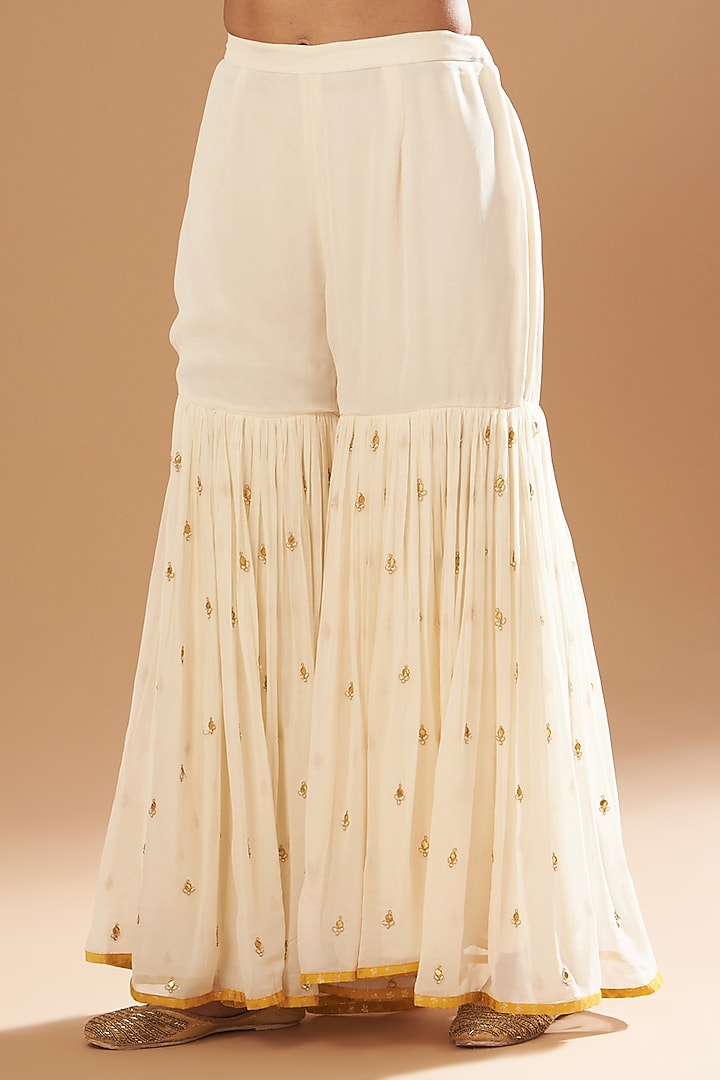 White Embroidered Gharara Set by Sheetal Batra at Pernia's Pop Up Shop