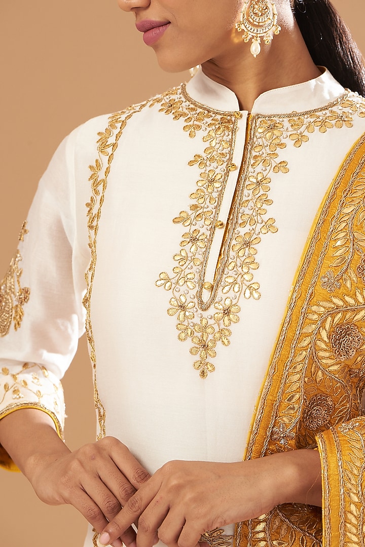 White Embroidered Gharara Set by Sheetal Batra at Pernia's Pop Up Shop