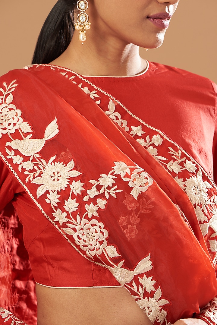 Red Embroidered Bridal Lehenga Set by Sheetal Batra at Pernia's Pop Up Shop