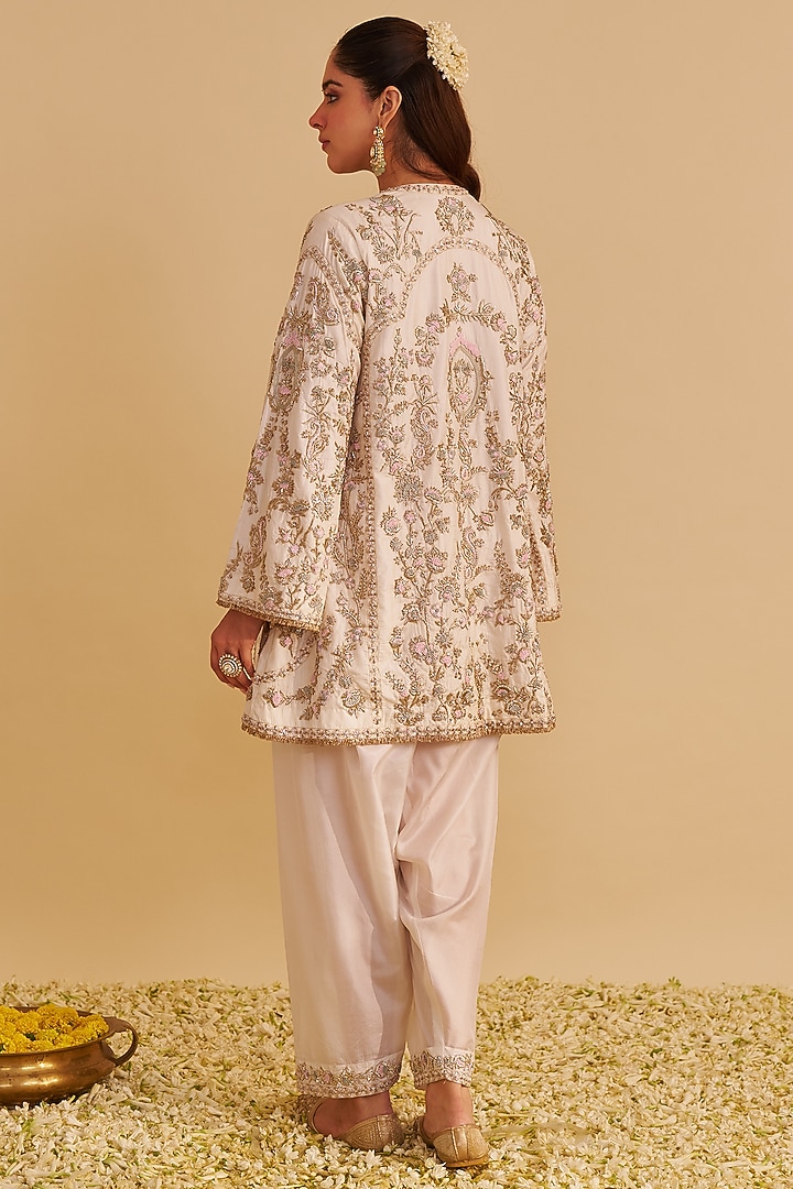 Daisy Ivory Bangalore Silk Zardosi Embroidered A-Line Kurta Set by Sheetal Batra at Pernia's Pop Up Shop