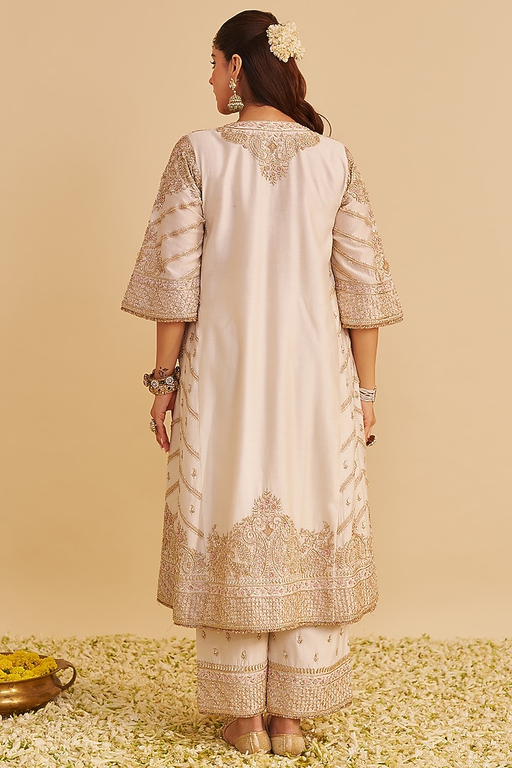Daisy Ivory Silk Chanderi Dabka Embroidered Choga Kurta Set by Sheetal Batra at Pernia's Pop Up Shop