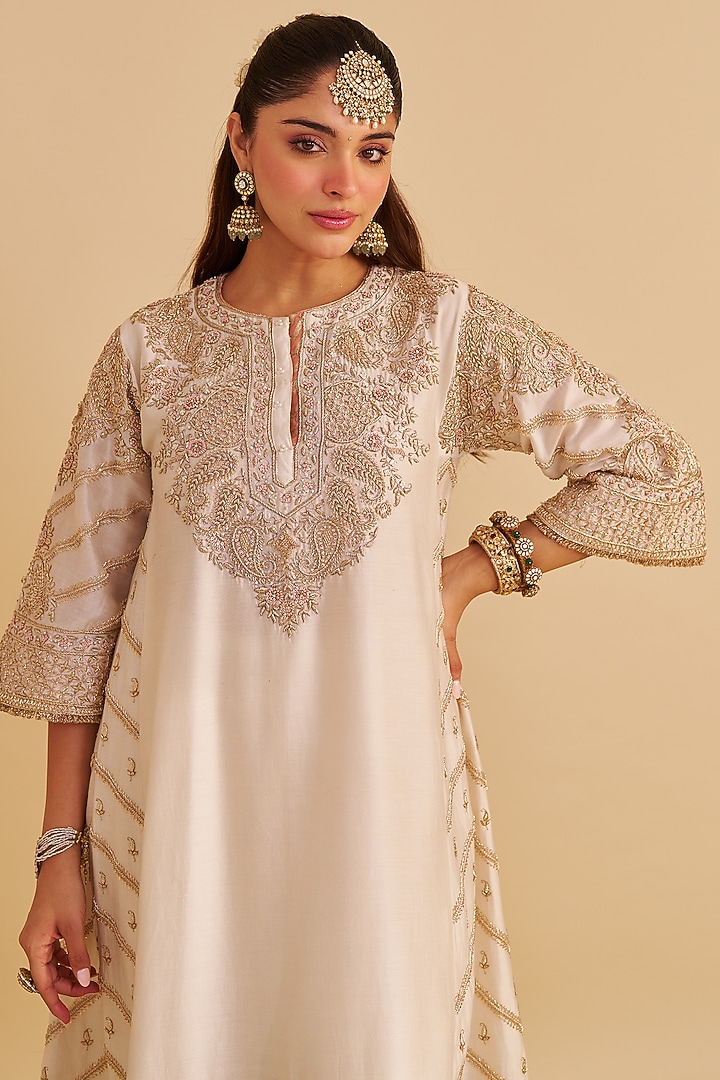 Daisy Ivory Silk Chanderi Dabka Embroidered Choga Kurta Set by Sheetal Batra at Pernia's Pop Up Shop