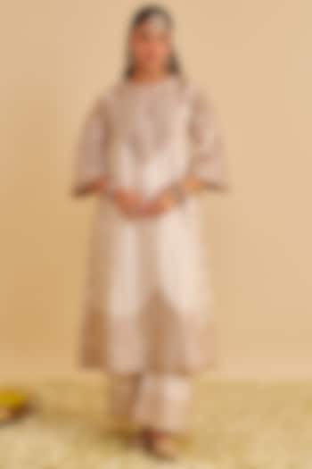 Daisy Ivory Silk Chanderi Dabka Embroidered Choga Kurta Set by Sheetal Batra at Pernia's Pop Up Shop