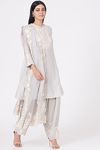 Grey Embroidered Kurta Set by Sheetal Batra