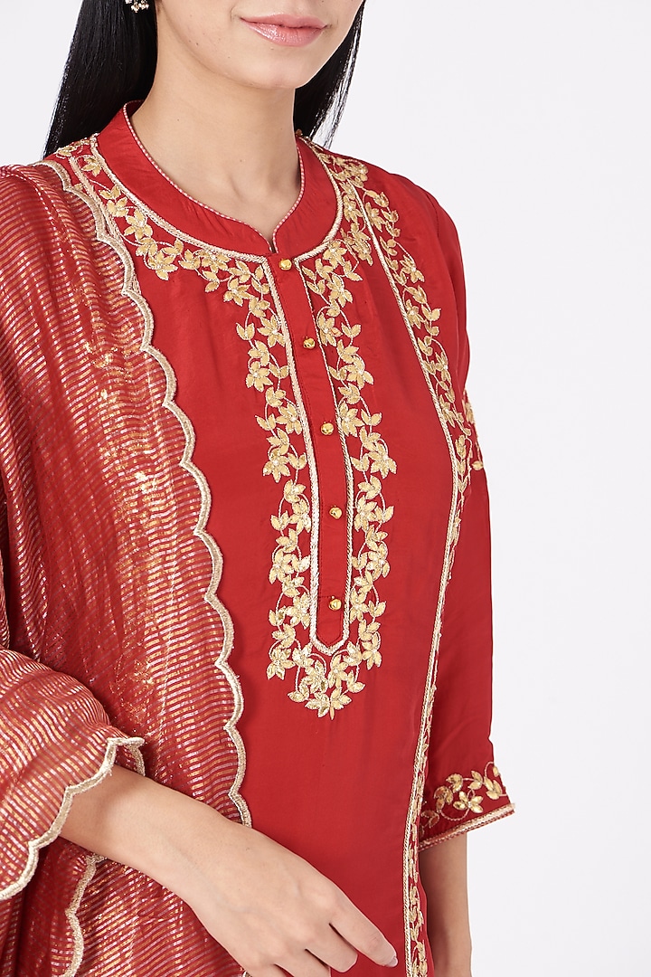Red Pure Georgette Gharara Set by Sheetal Batra at Pernia's Pop Up Shop