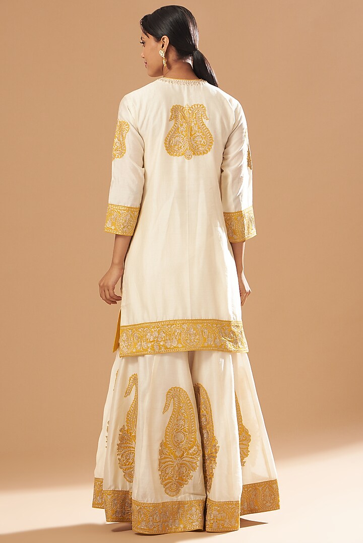 White Embroidered Gharara Set by Sheetal Batra at Pernia's Pop Up Shop
