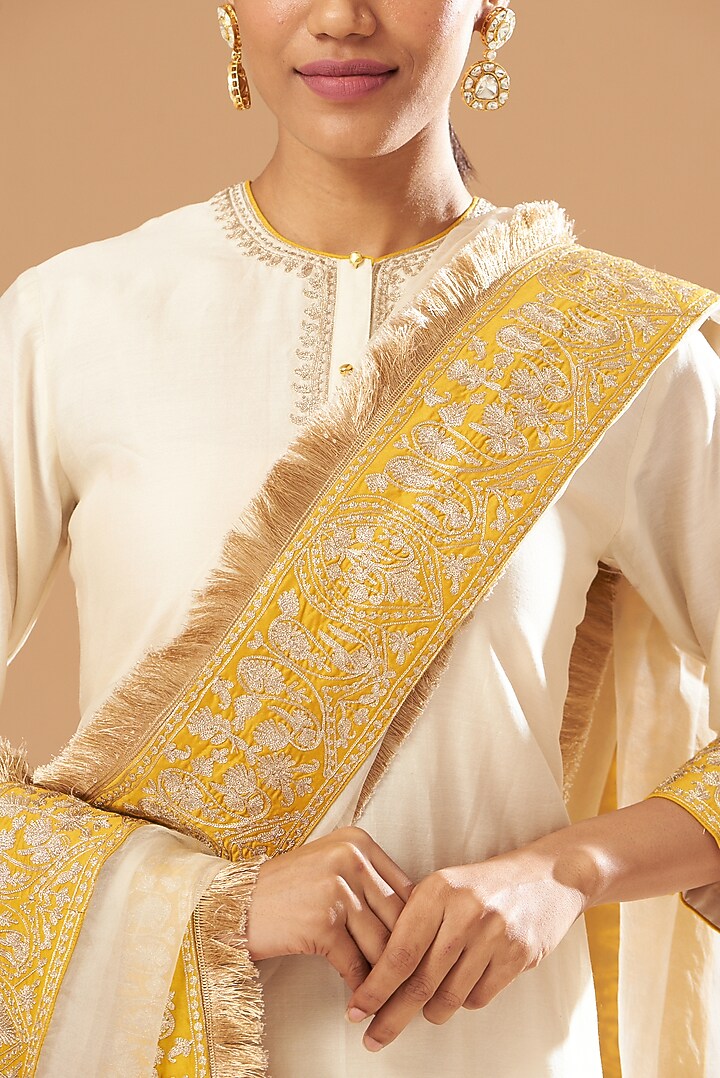 White Embroidered Gharara Set by Sheetal Batra at Pernia's Pop Up Shop