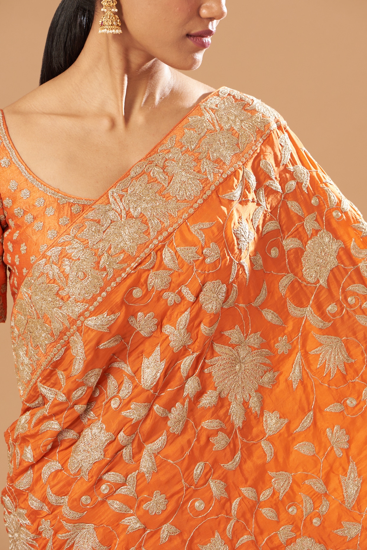 sari様 Orange Embroidered Saree Set by Sheetal Batra at Pernia's Pop Up