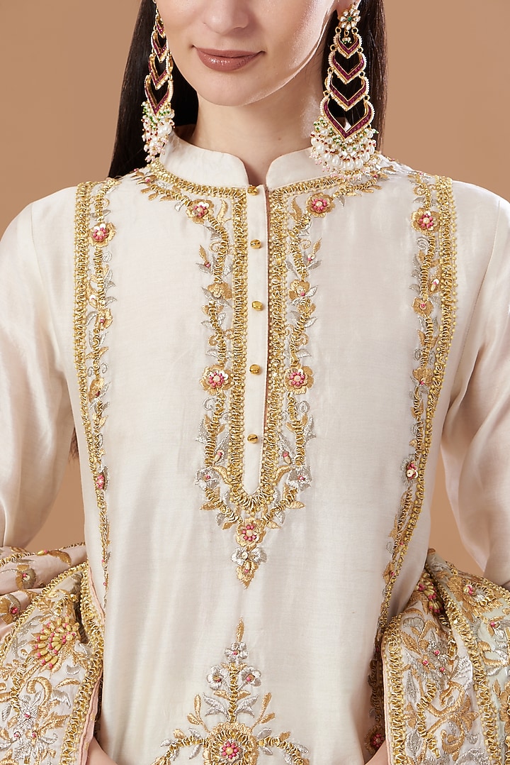 White Georgette Gharara Set by Sheetal Batra at Pernia's Pop Up Shop