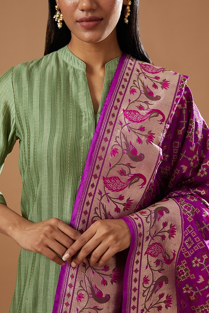 Mehendi Green Silk Chanderi Kurta Set by Sheetal Batra at Pernia's Pop Up Shop