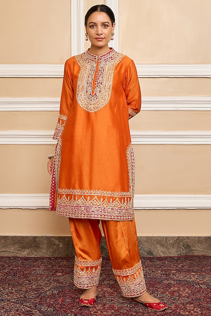 Orange Embroidered Kurta Set by Sheetal Batra at Pernia's Pop Up Shop