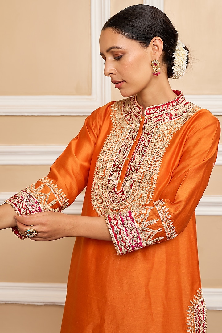 Orange Embroidered Kurta Set by Sheetal Batra at Pernia's Pop Up Shop