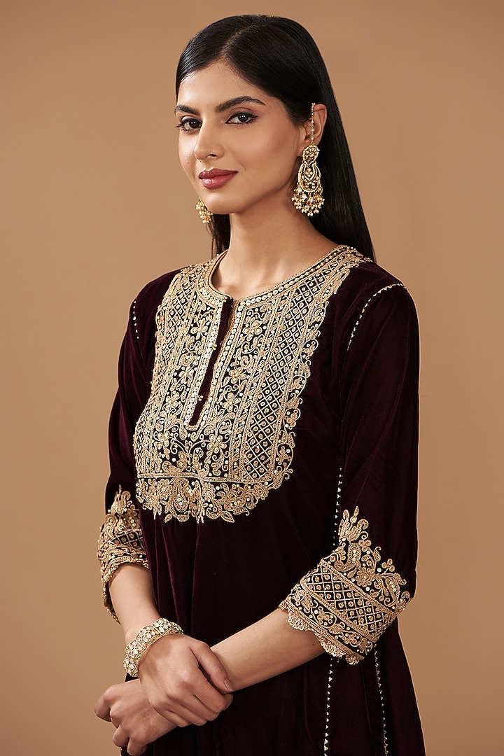 Wine Silk Velvet Hand & Machine Embroidered Choga Kurta Set by Sheetal Batra at Pernia's Pop Up Shop