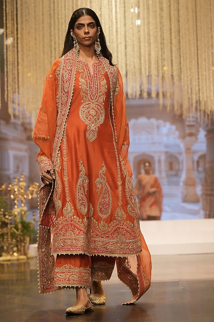 Burnt Orange Silk Chanderi Dabka Embroidered A-Line Kurta Set by Sheetal Batra at Pernia's Pop Up Shop