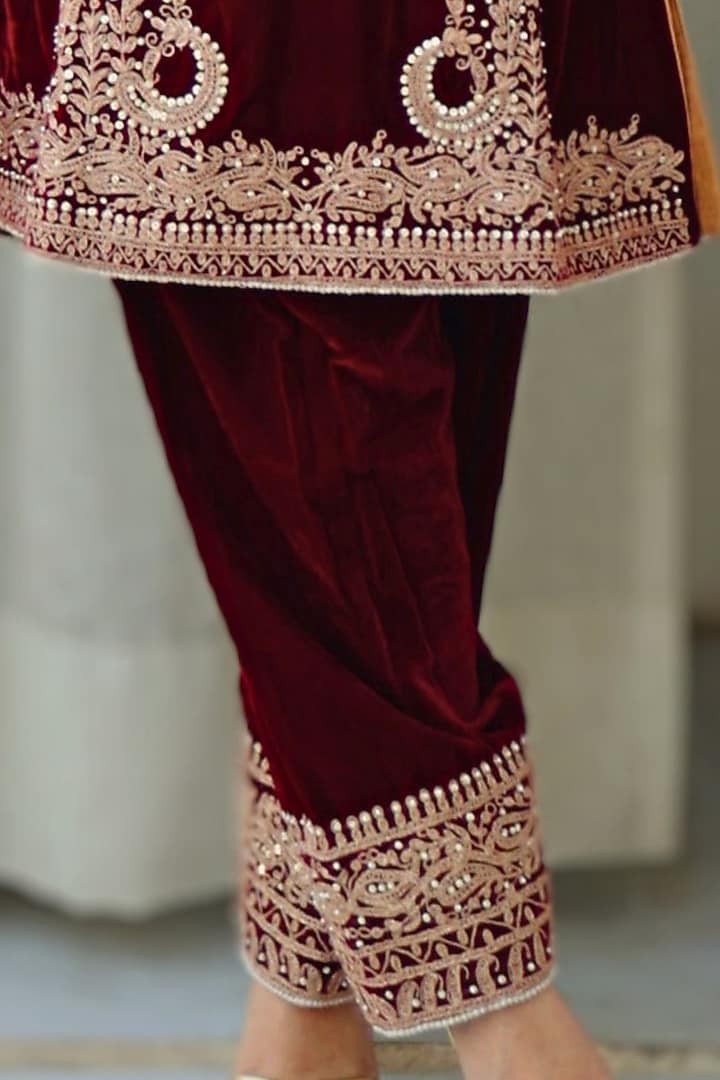 Maroon Silk Velvet Kiran Dori Embroidered Kurta Set by Sheetal Batra at Pernia's Pop Up Shop