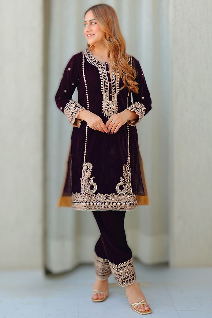 Wine Silk Velvet Kiran Dori Embroidered Kurta Set by Sheetal Batra at Pernia's Pop Up Shop