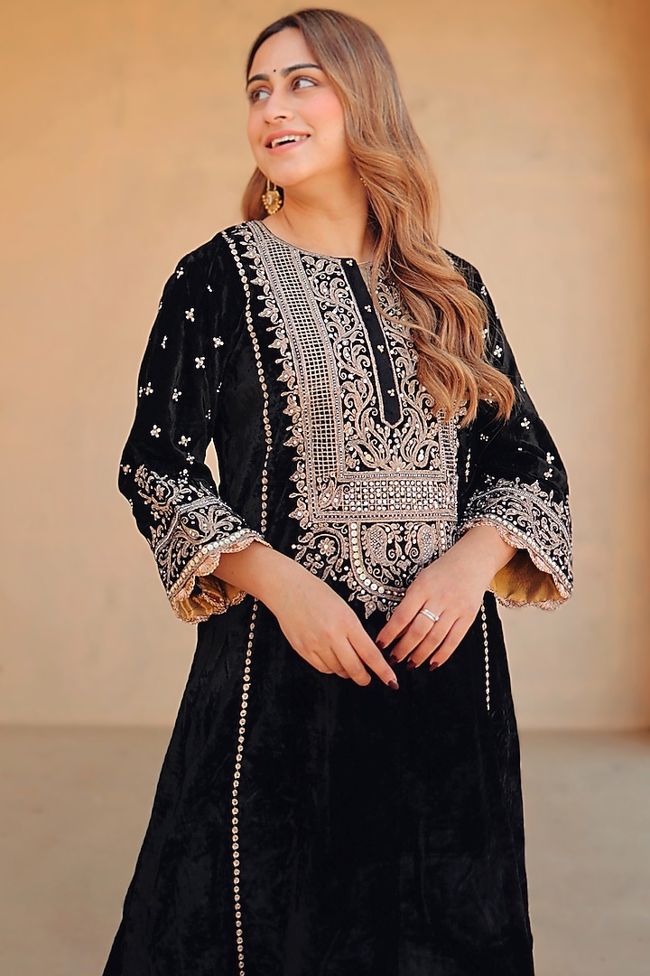 Black Silk Velvet Kiran Dori Embroidered Long A-line Kurta Set by Sheetal Batra at Pernia's Pop Up Shop