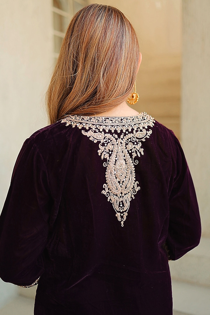 Wine Silk Velvet Kiran Dori Embroidered Kurta Set by Sheetal Batra at Pernia's Pop Up Shop