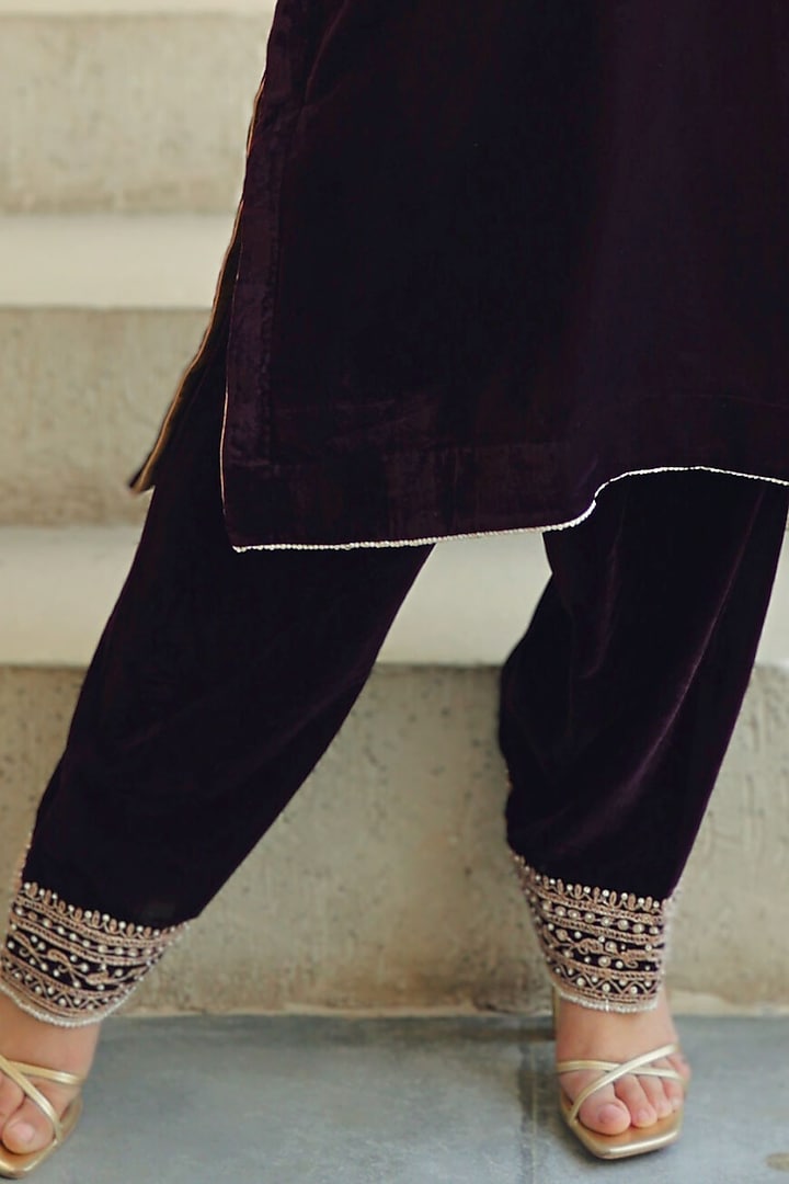 Wine Silk Velvet Kiran Dori Embroidered Kurta Set by Sheetal Batra at Pernia's Pop Up Shop