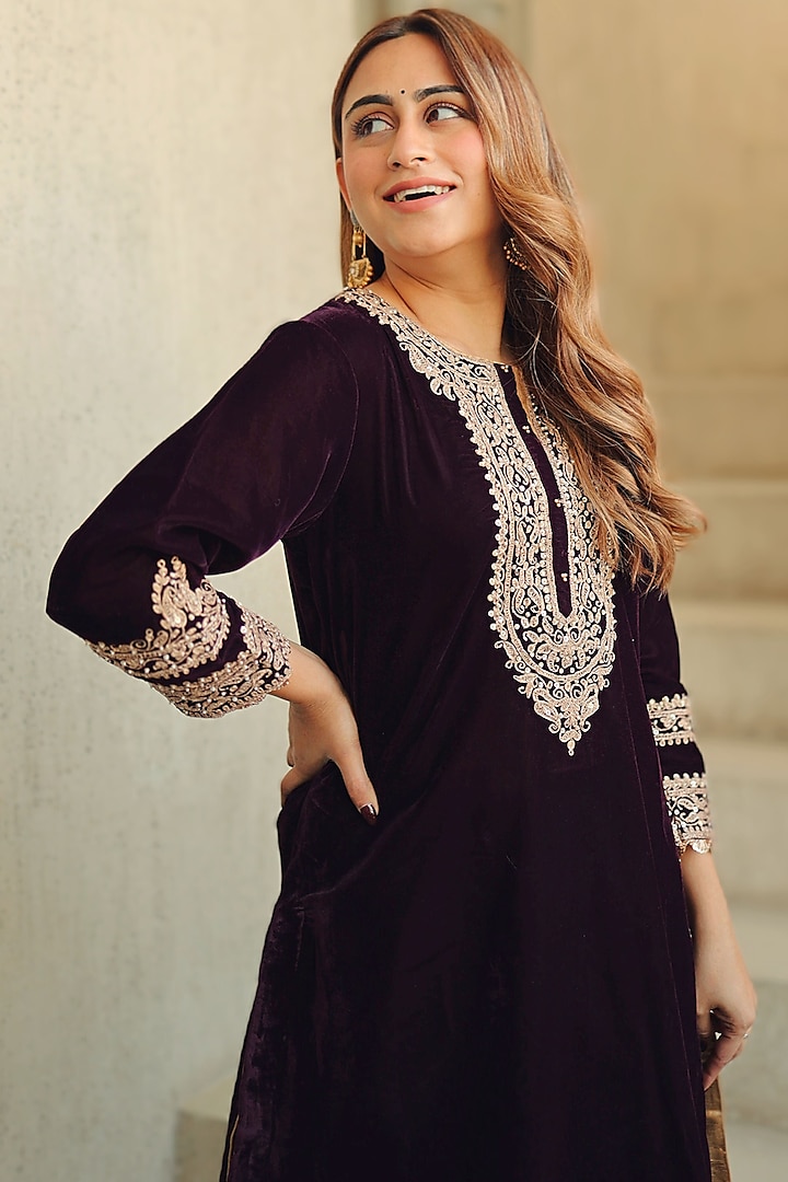 Wine Silk Velvet Kiran Dori Embroidered Kurta Set by Sheetal Batra at Pernia's Pop Up Shop