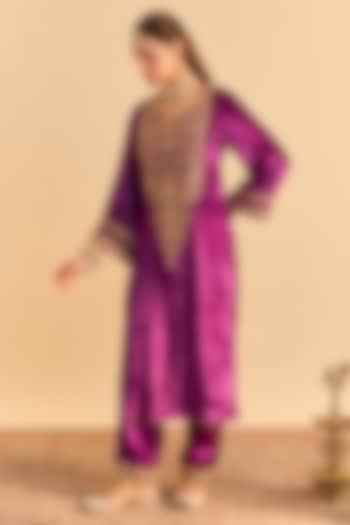 Deep Purple Velvet Silk Kiran Dori Embroidered Kurta Set by Sheetal Batra at Pernia's Pop Up Shop