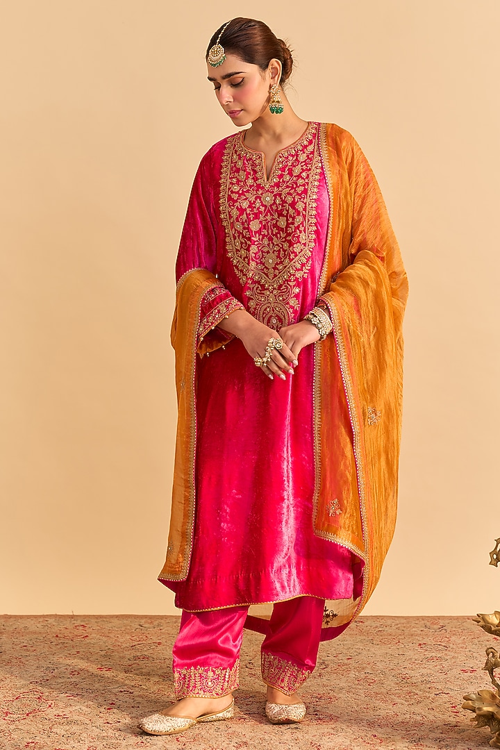 Hot Pink Velvet Silk Kiran Dori Embroidered Kurta Set by Sheetal Batra at Pernia's Pop Up Shop