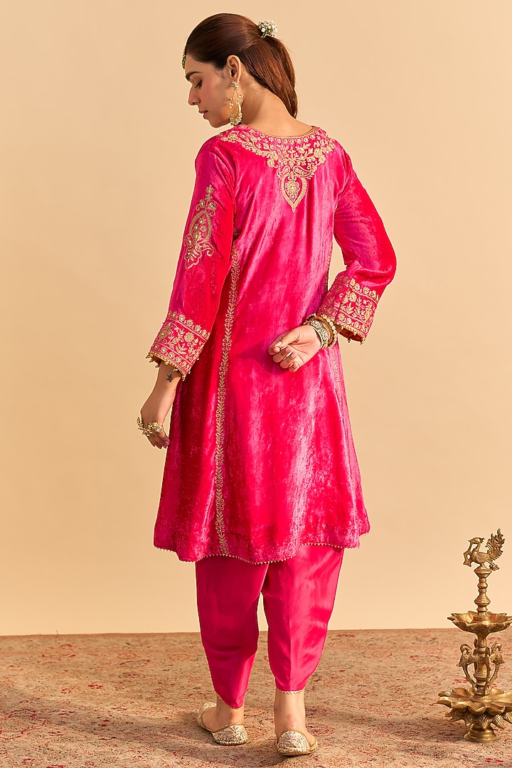 Hot Pink Velvet Silk Embroidered Choga A-Line Kurta Set by Sheetal Batra at Pernia's Pop Up Shop