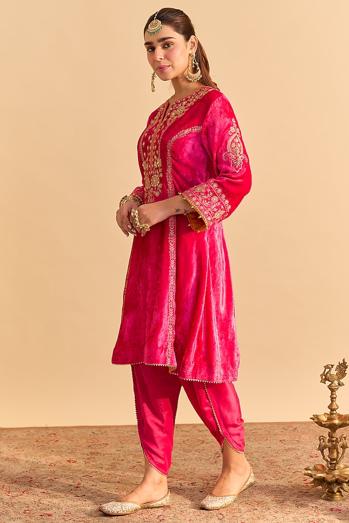 Hot Pink Velvet Silk Embroidered Choga A-Line Kurta Set by Sheetal Batra at Pernia's Pop Up Shop