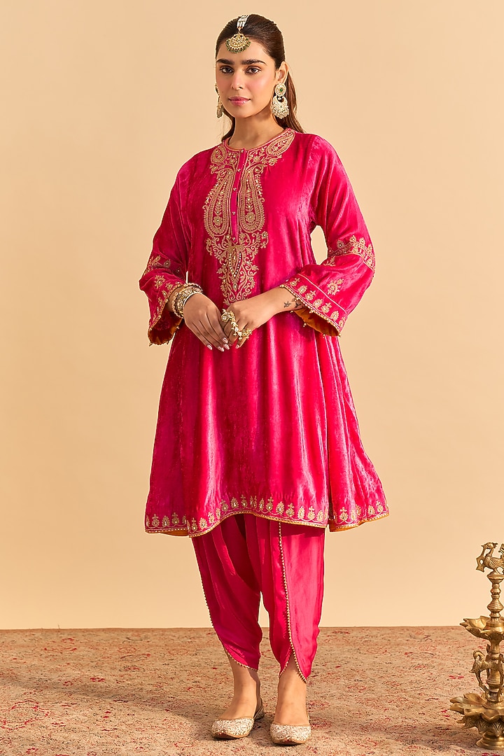 Hot Pink Velvet Silk Embroidered Choga A-Line Kurta Set by Sheetal Batra at Pernia's Pop Up Shop