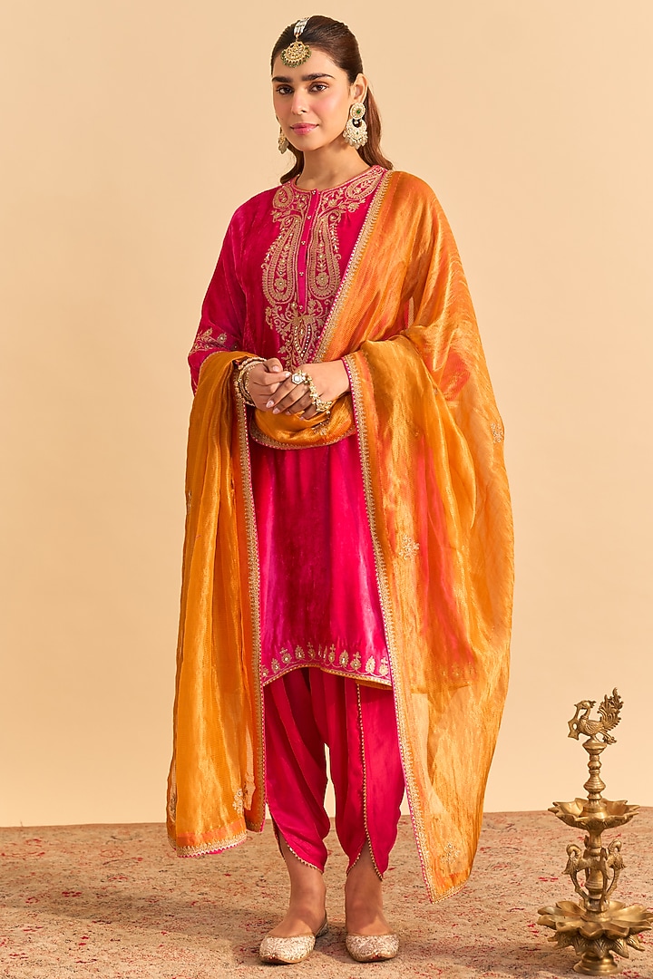 Hot Pink Velvet Silk Embroidered Choga A-Line Kurta Set by Sheetal Batra at Pernia's Pop Up Shop