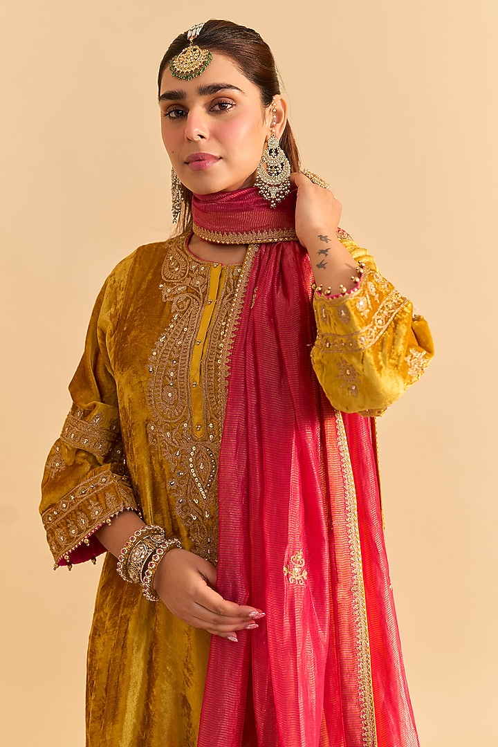 Mustard Velvet Silk Embroidered Choga A-Line Kurta Set by Sheetal Batra at Pernia's Pop Up Shop