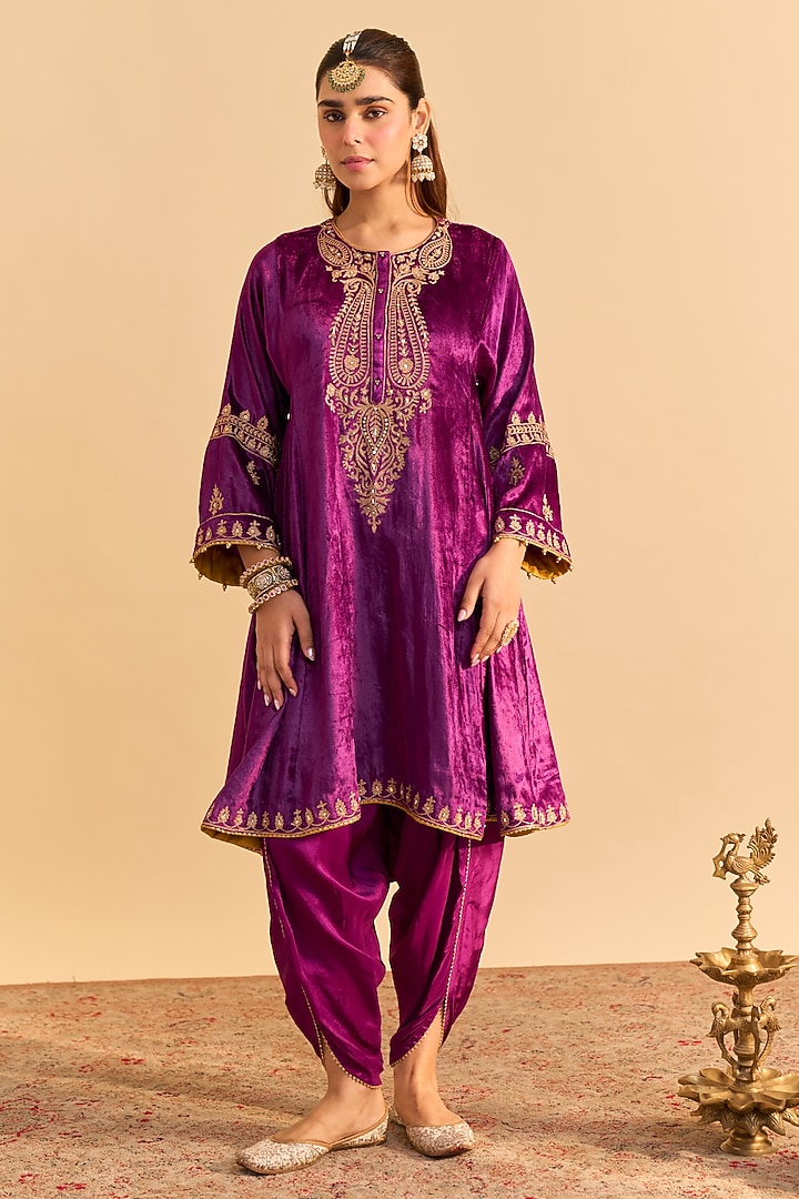 Deep Purple Velvet Silk Embroidered Choga A-Line Kurta Set by Sheetal Batra at Pernia's Pop Up Shop