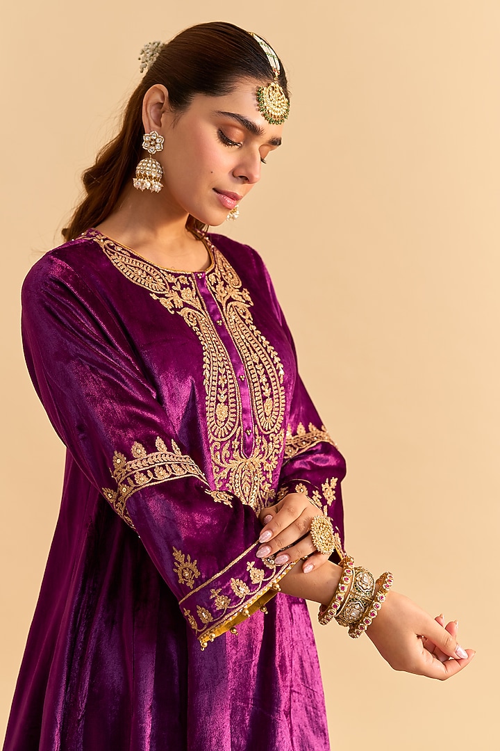 Deep Purple Velvet Silk Embroidered Choga A-Line Kurta Set by Sheetal Batra at Pernia's Pop Up Shop