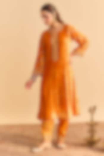 Orange Velvet Silk Embroidered Choga Kurta Set by Sheetal Batra at Pernia's Pop Up Shop