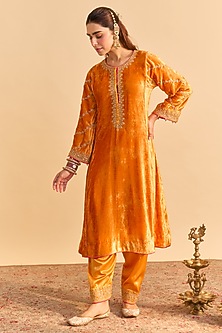 product-color-Orange