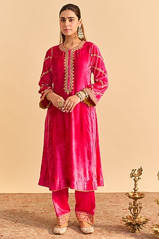Hot Pink Velvet Silk Embroidered Choga Kurta Set by Sheetal Batra