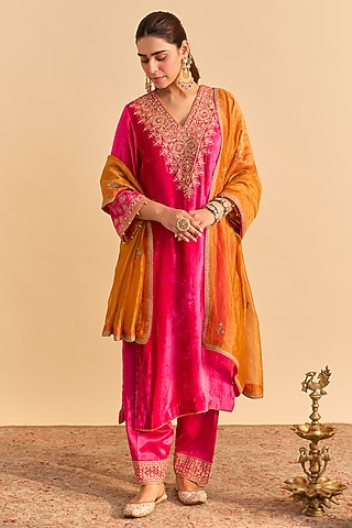 Hot Pink Velvet Silk Embroidered Kurta Set by Sheetal Batra