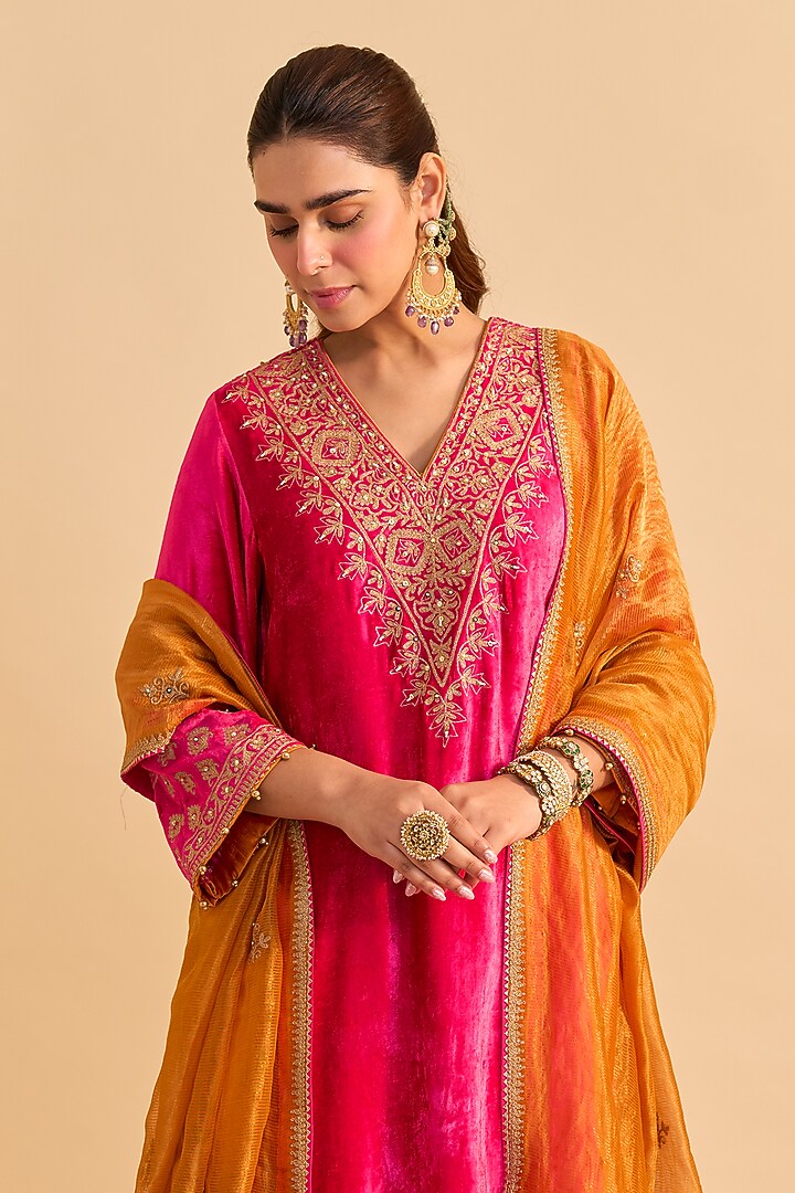 Hot Pink Velvet Silk Embroidered Kurta Set by Sheetal Batra at Pernia's Pop Up Shop