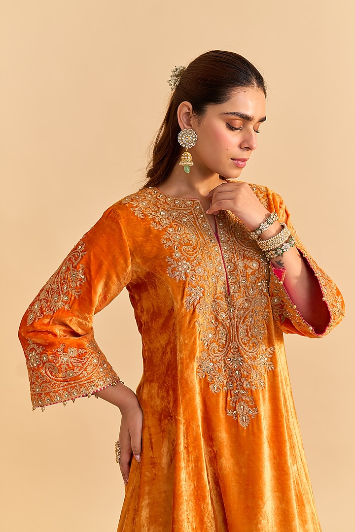 Orange Velvet Silk Embroidered A-Line Kurta Set by Sheetal Batra at Pernia's Pop Up Shop