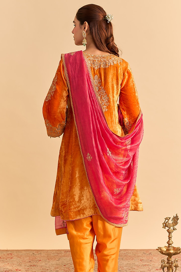 Orange Velvet Silk Embroidered A-Line Kurta Set by Sheetal Batra at Pernia's Pop Up Shop