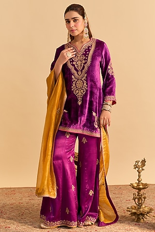 Deep Purple Velvet Silk Sequins Embroidered Kurta Set by Sheetal Batra