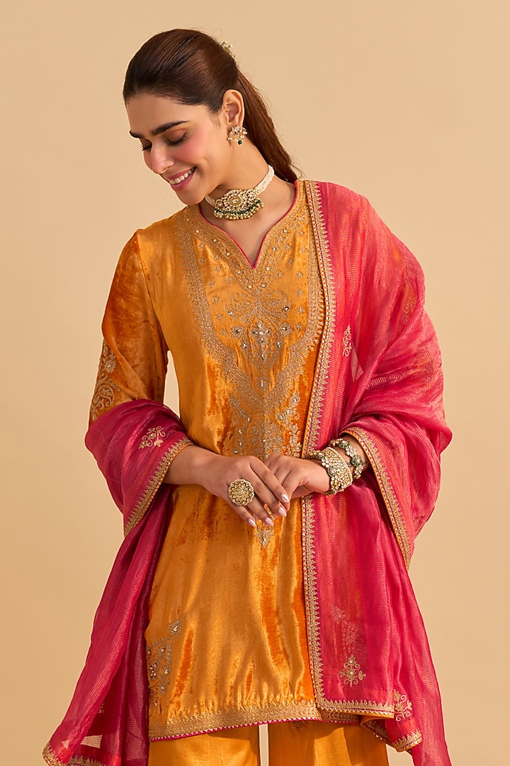 Orange Velvet Silk Sequins Embroidered Kurta Set by Sheetal Batra at Pernia's Pop Up Shop