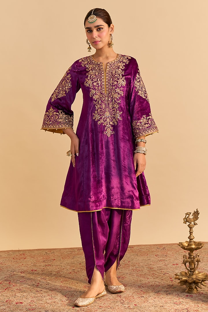 Deep Purple Velvet Silk Embroidered A-Line Kurta Set by Sheetal Batra at Pernia's Pop Up Shop