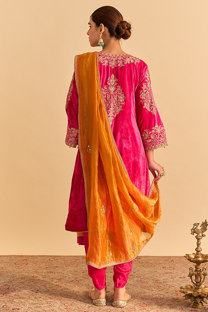 Hot Pink Velvet Silk Embroidered A-Line Kurta Set by Sheetal Batra at Pernia's Pop Up Shop